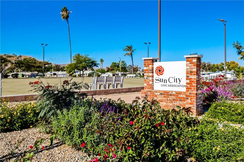 26655 Saint Andrews Sun City, CA 92586