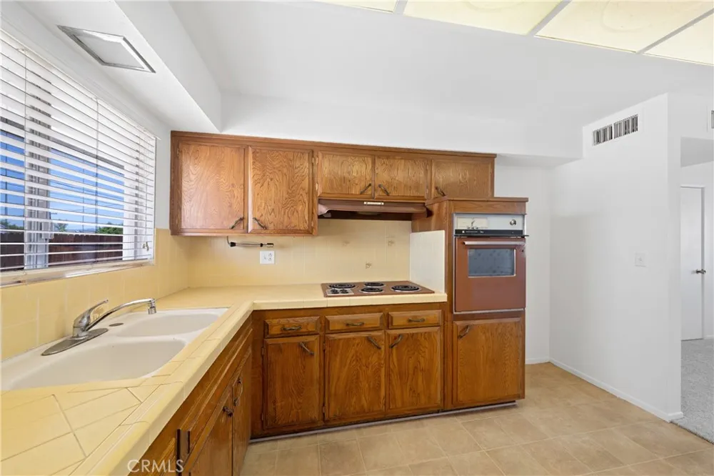26655 Saint Andrews Sun City, CA 92586