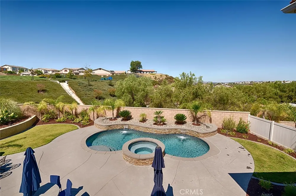 45659 Bassett Temecula, CA 92592