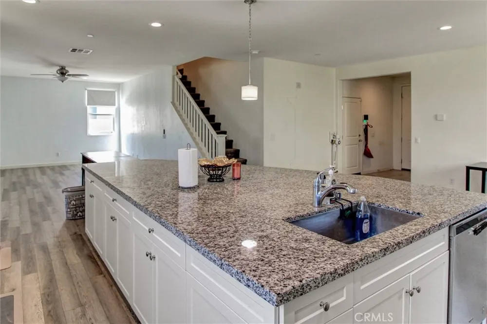 31111 Petal Winchester, CA 92596