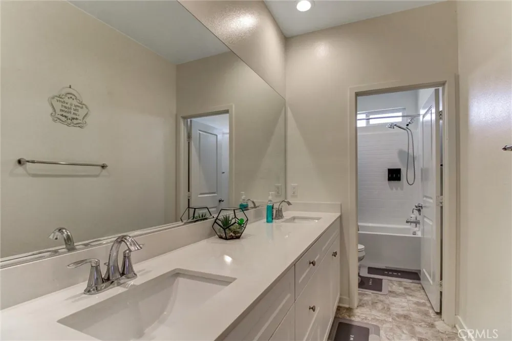31111 Petal Winchester, CA 92596