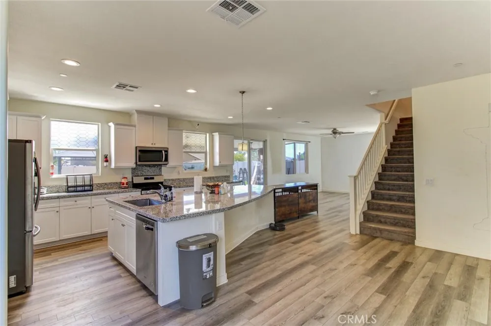 31111 Petal Winchester, CA 92596