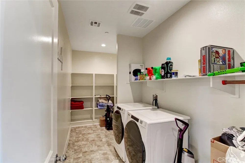 31111 Petal Winchester, CA 92596
