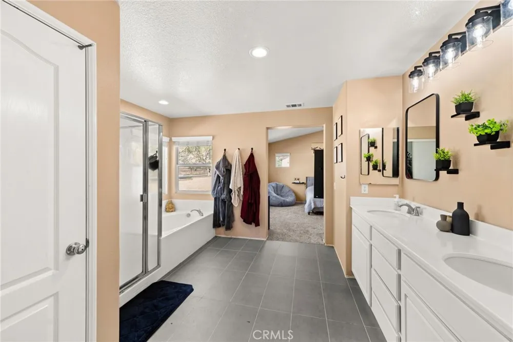 3938 Barbury Palms Perris, CA 92571