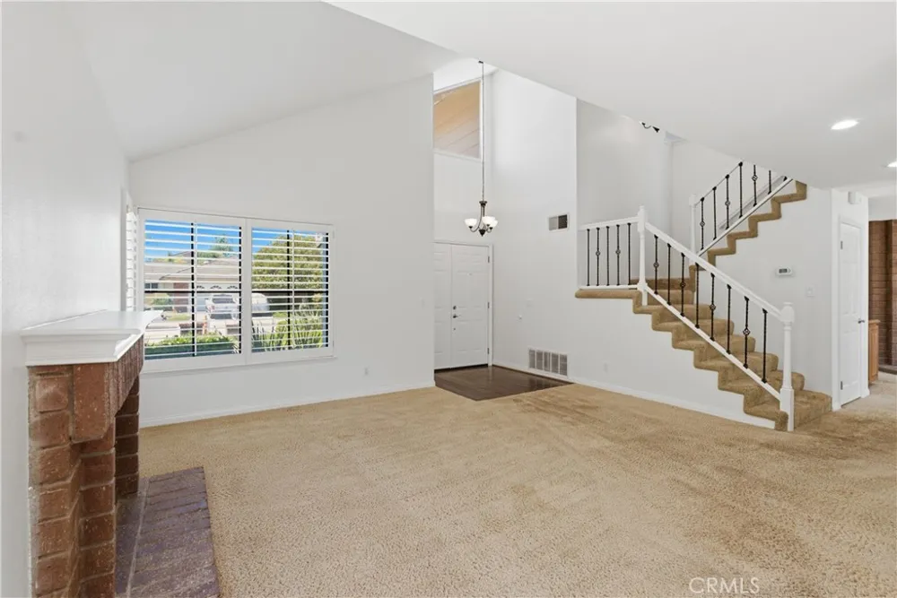 26060 Sombras Court Valencia, CA 91355