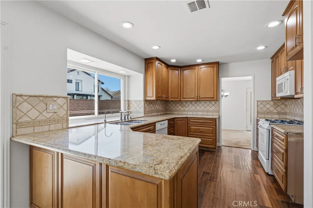 26060 Sombras Court Valencia, CA 91355