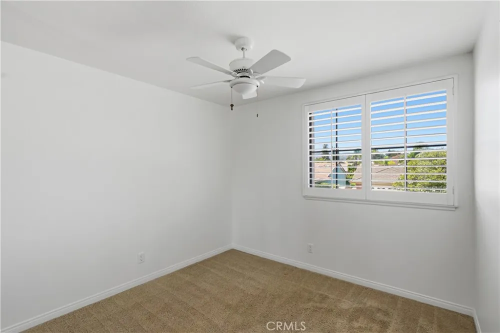 26060 Sombras Court Valencia, CA 91355