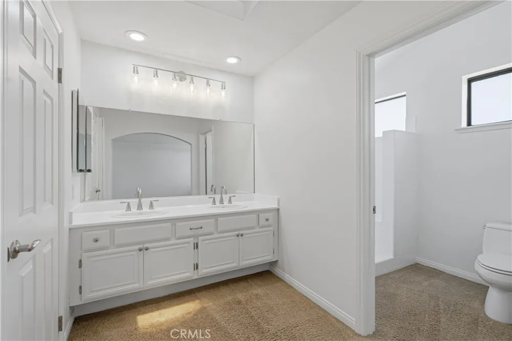 26060 Sombras Court Valencia, CA 91355
