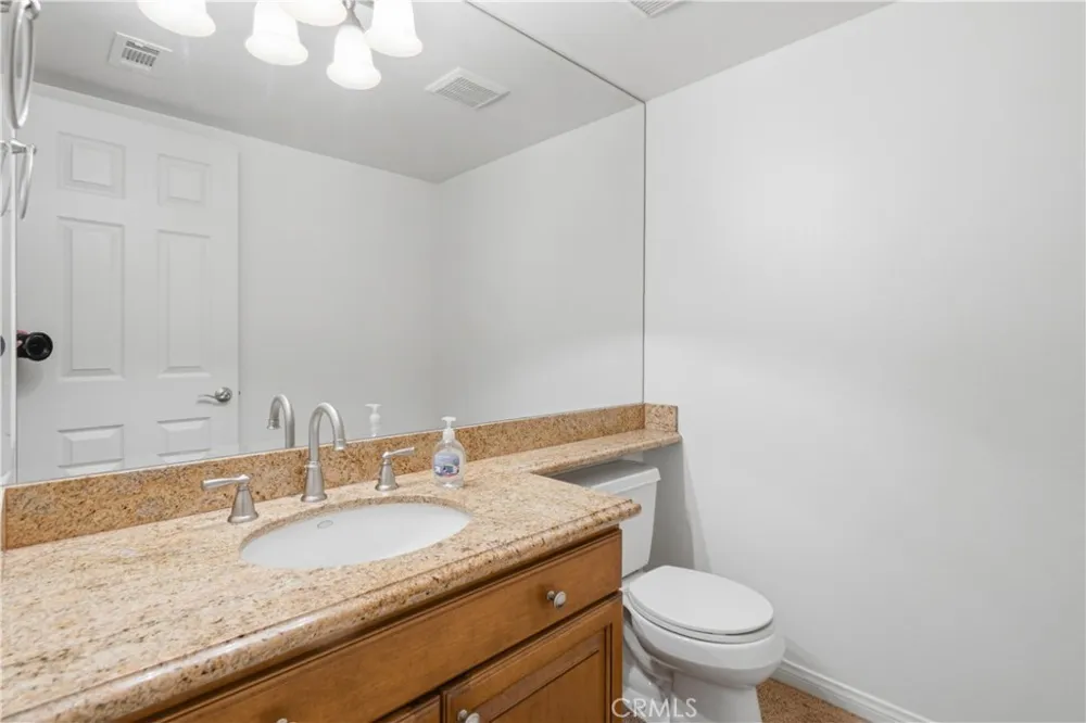 26060 Sombras Court Valencia, CA 91355