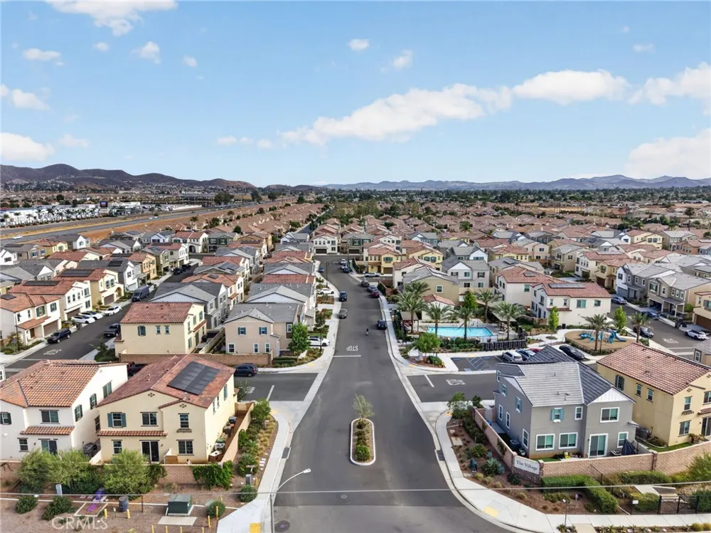 26594 Bonneau Menifee, CA 92585
