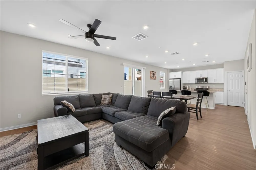 26594 Bonneau Menifee, CA 92585