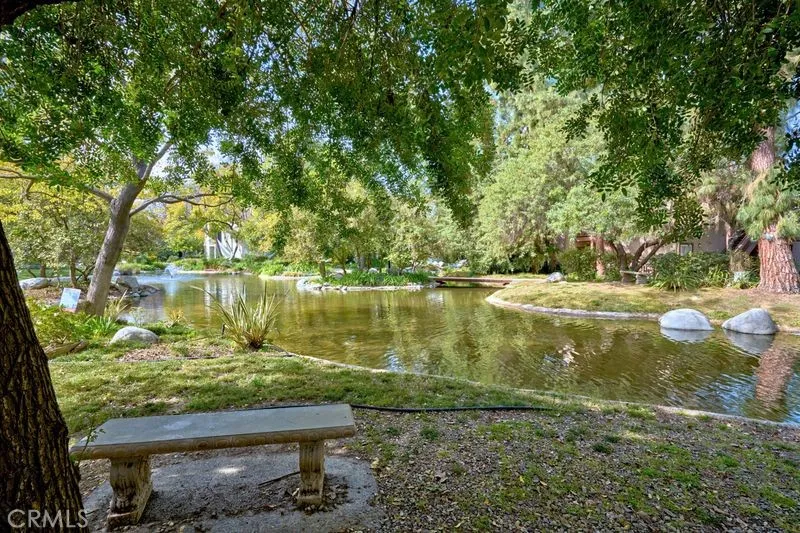 7120 Carlson Circle #284 Canoga Park, CA 91303