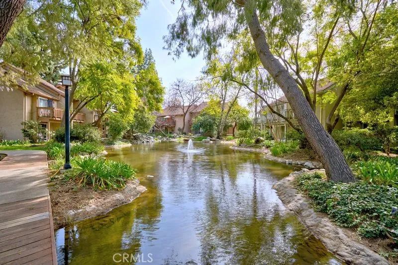 7120 Carlson Circle #284 Canoga Park, CA 91303