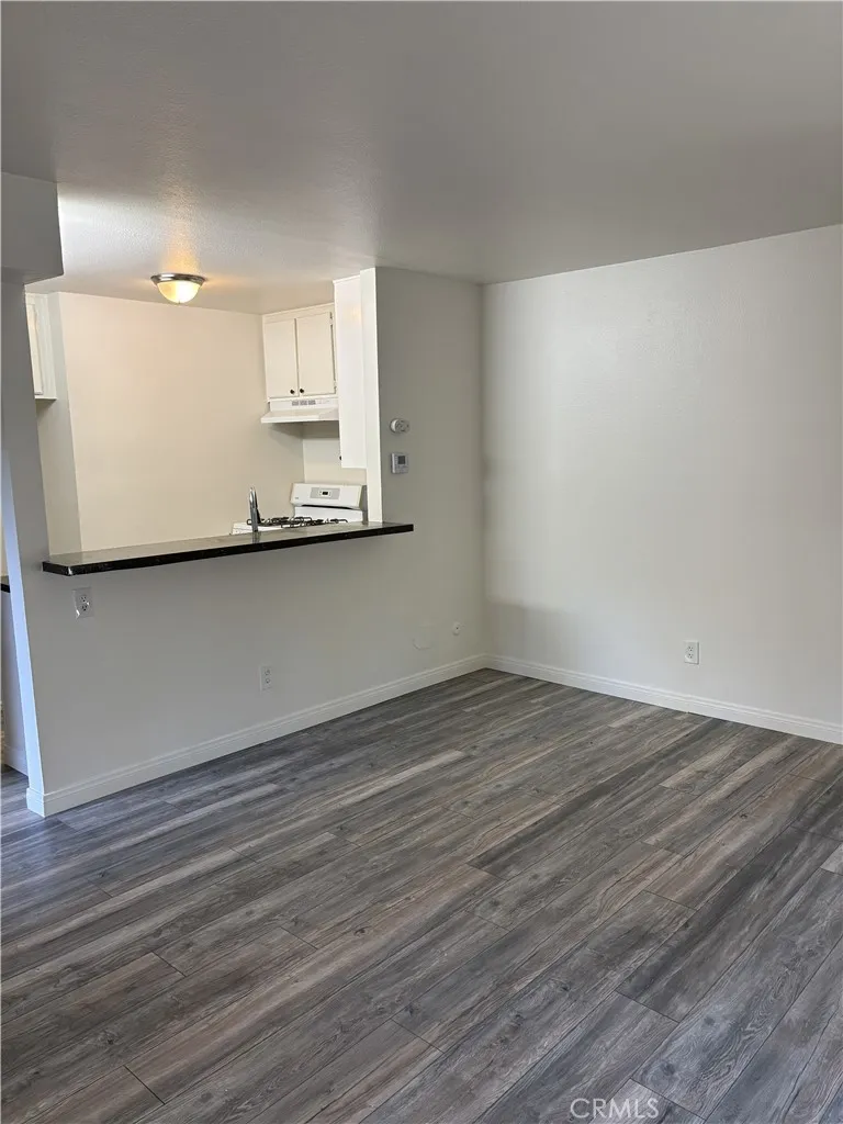 7120 Carlson Circle #284 Canoga Park, CA 91303