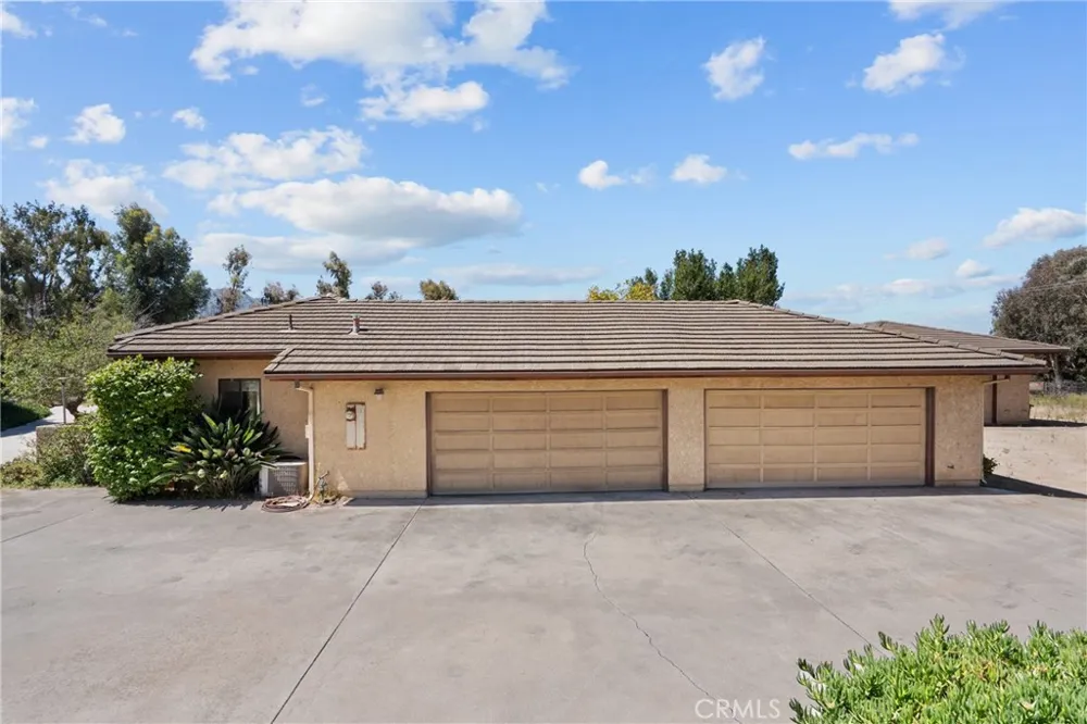 2425 Duval Road Santa Rosa, CA 93012