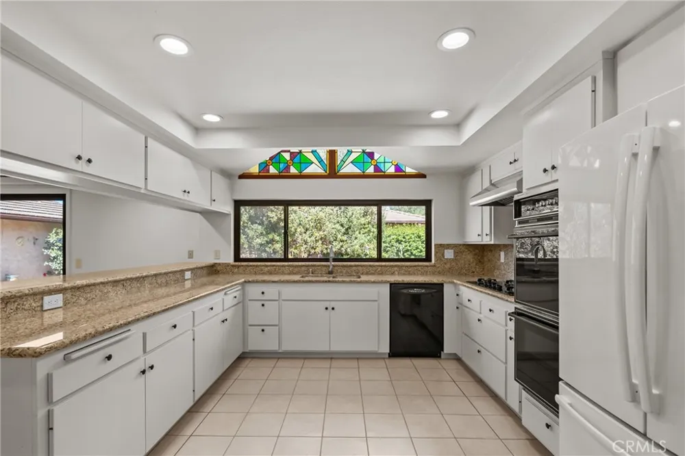 2425 Duval Road Santa Rosa, CA 93012