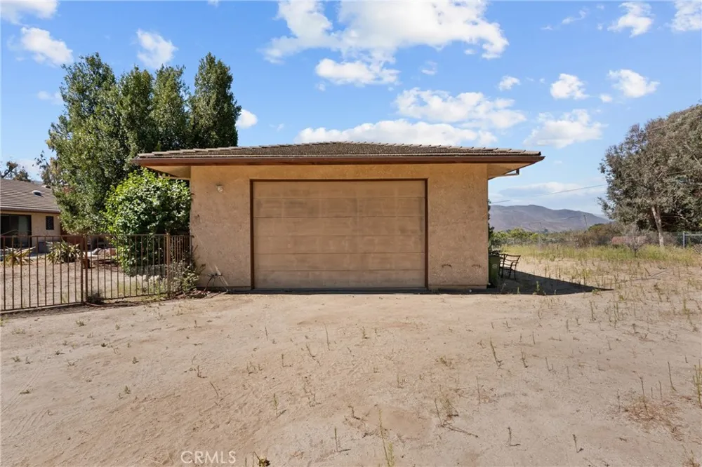 2425 Duval Road Santa Rosa, CA 93012