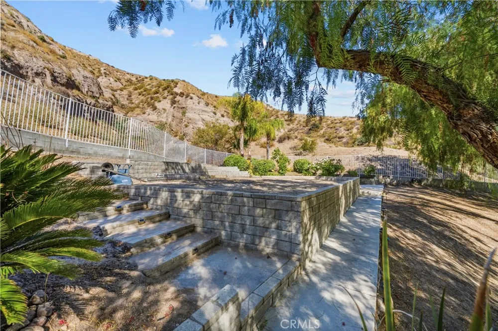 14651 Laurel Court Canyon Country, CA 91387