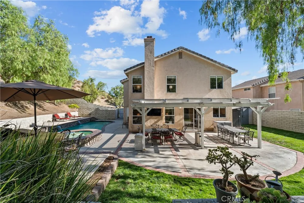 14651 Laurel Court Canyon Country, CA 91387