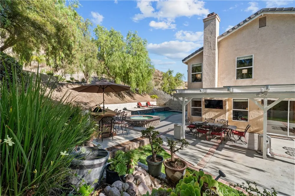 14651 Laurel Court Canyon Country, CA 91387