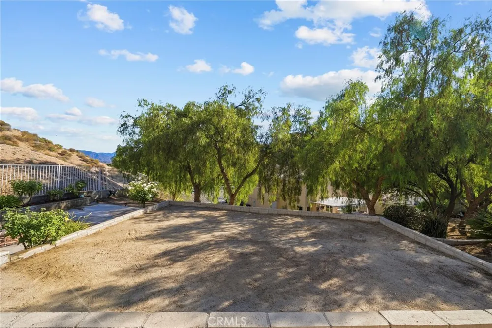 14651 Laurel Court Canyon Country, CA 91387