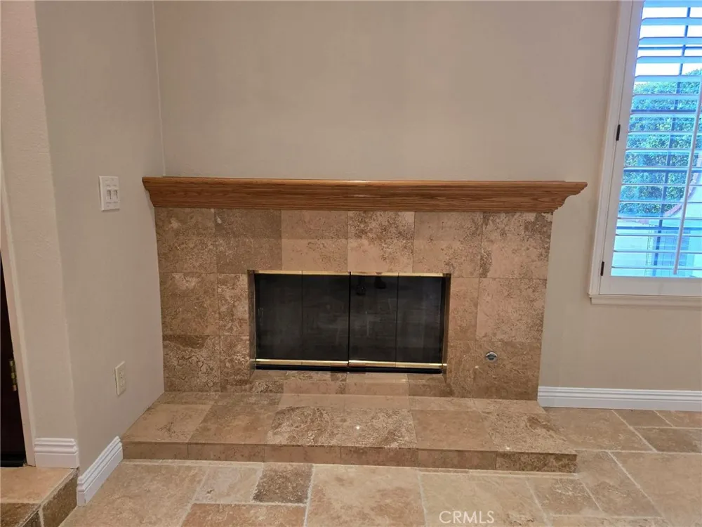 236 Country Club Drive #B Simi Valley, CA 93065