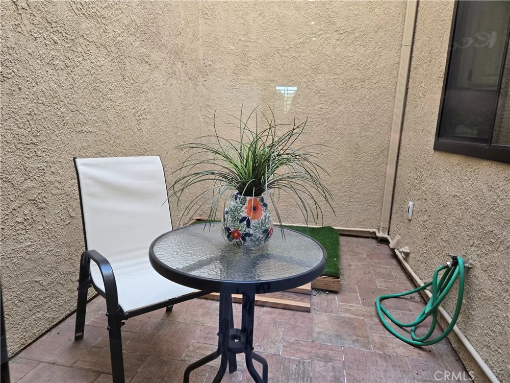 236 Country Club Drive #B Simi Valley, CA 93065