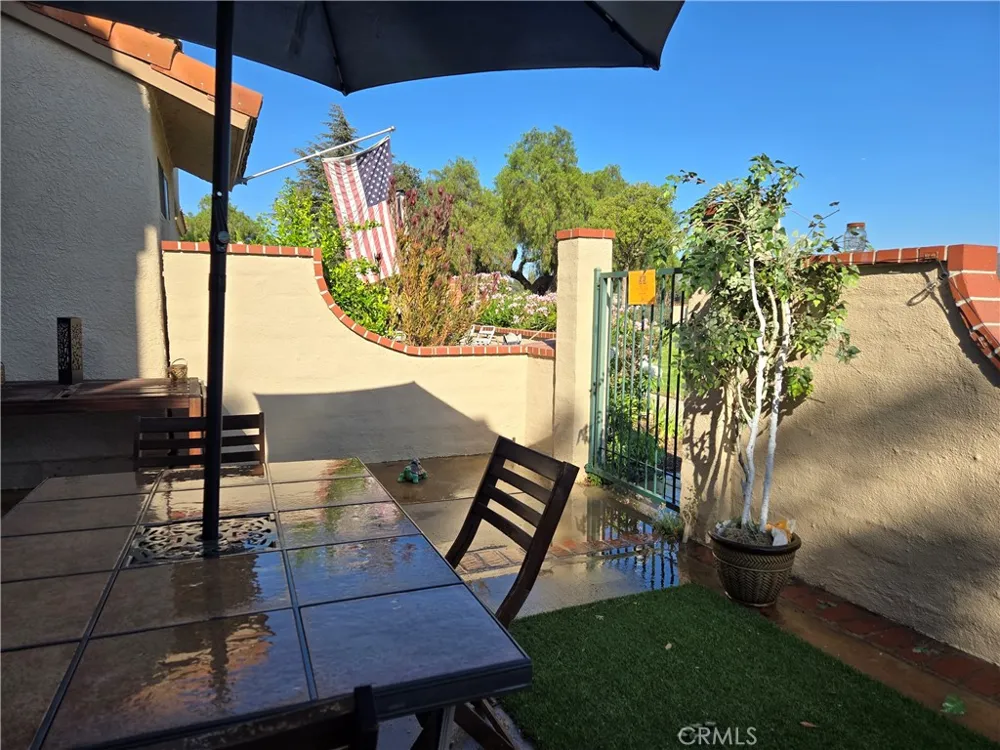 236 Country Club Drive #B Simi Valley, CA 93065
