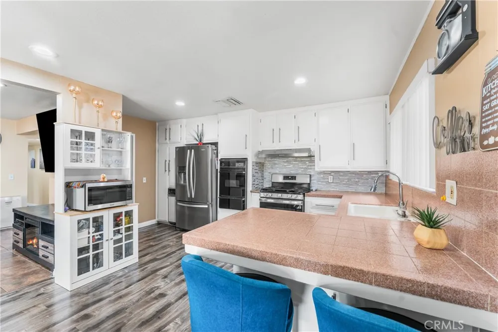 45228 Lorimer Avenue Lancaster, CA 93534