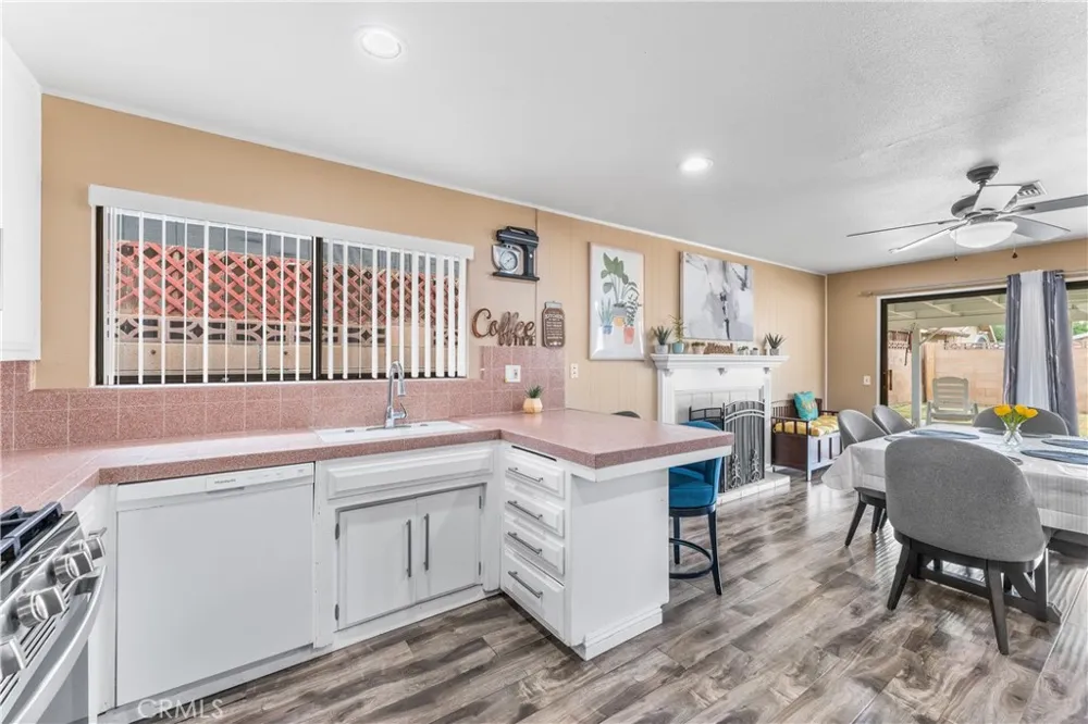 45228 Lorimer Avenue Lancaster, CA 93534