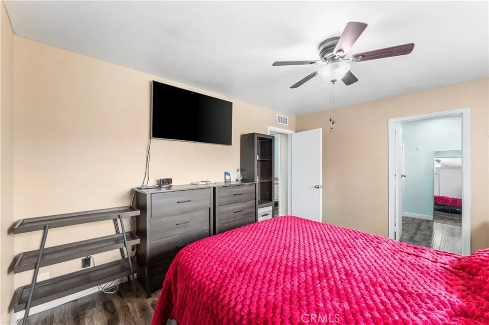45228 Lorimer Avenue Lancaster, CA 93534