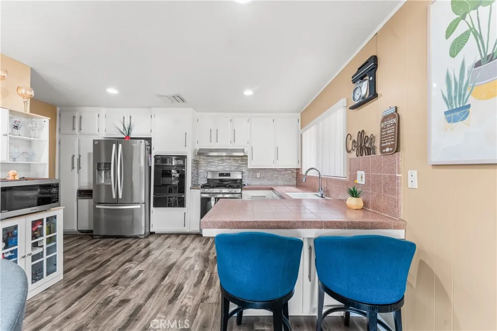 45228 Lorimer Avenue Lancaster, CA 93534