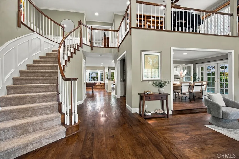 30220 Walford Court Agoura Hills, CA 91301