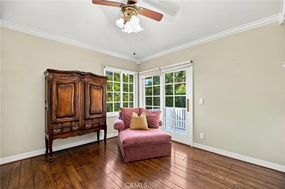 30220 Walford Court Agoura Hills, CA 91301