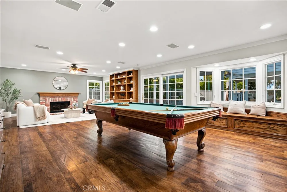 30220 Walford Court Agoura Hills, CA 91301