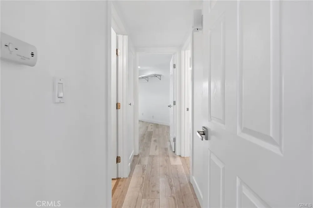 23401 Park Sorrento #34 Calabasas, CA 91302