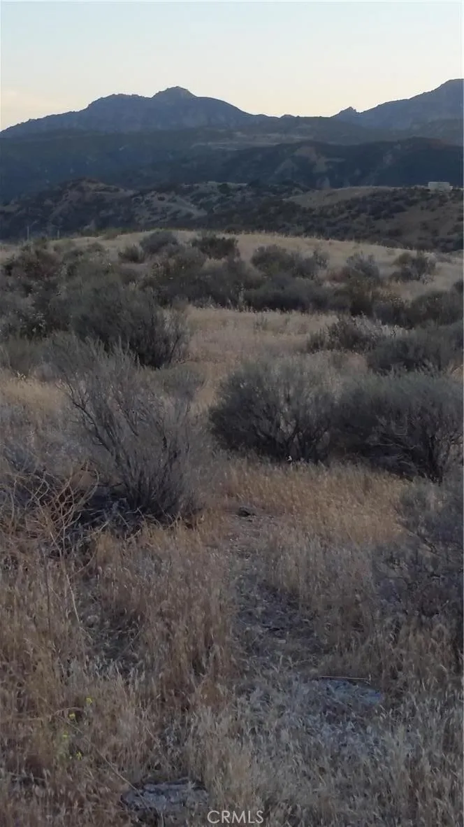 BROWNS CANYON RD. Chatsworth, CA 91311
