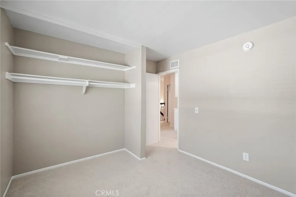 20119 Leadwell Street #3 Winnetka, CA 91306