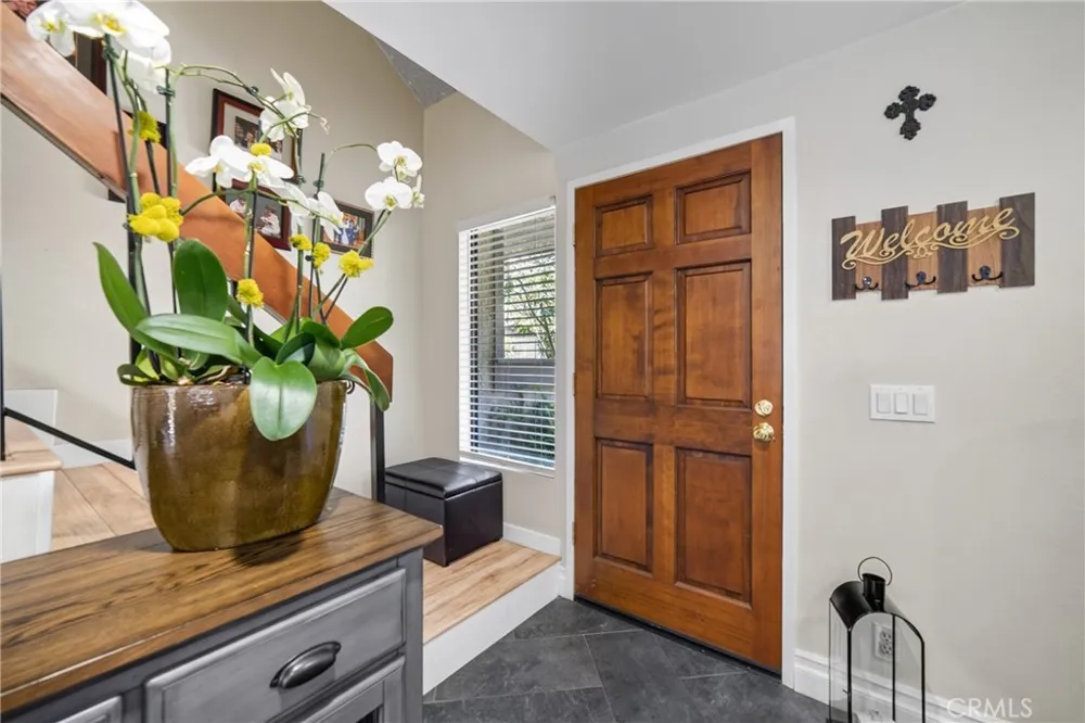 8235 Mason Ave. #C Los Angeles, CA 91306