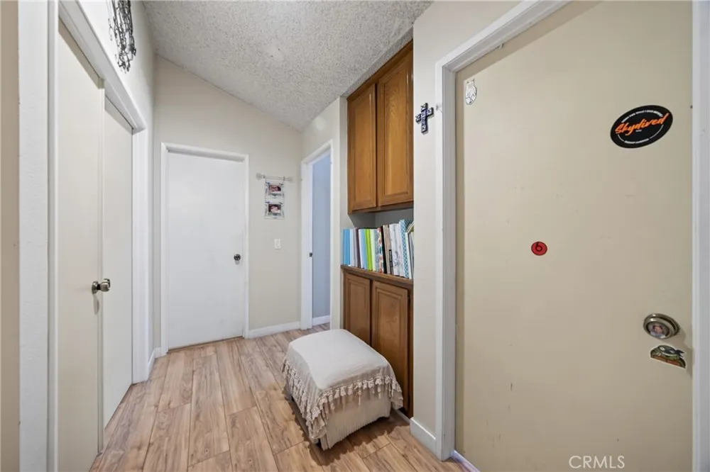 8235 Mason Ave. #C Los Angeles, CA 91306