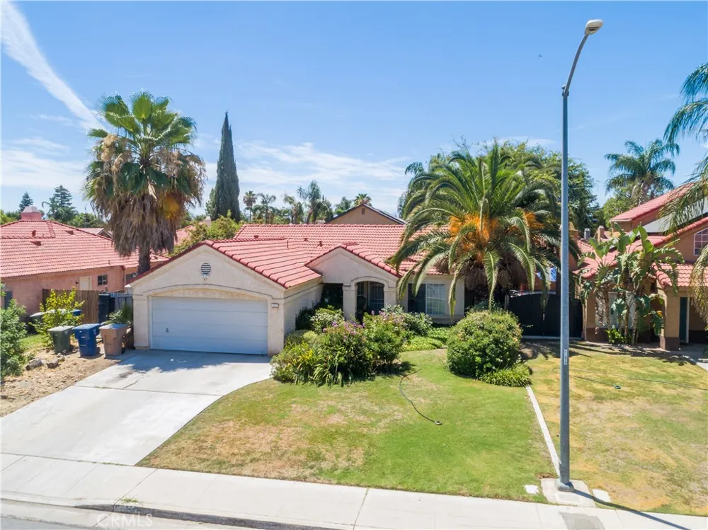 10917 Via Vista Bakersfield, CA 93311
