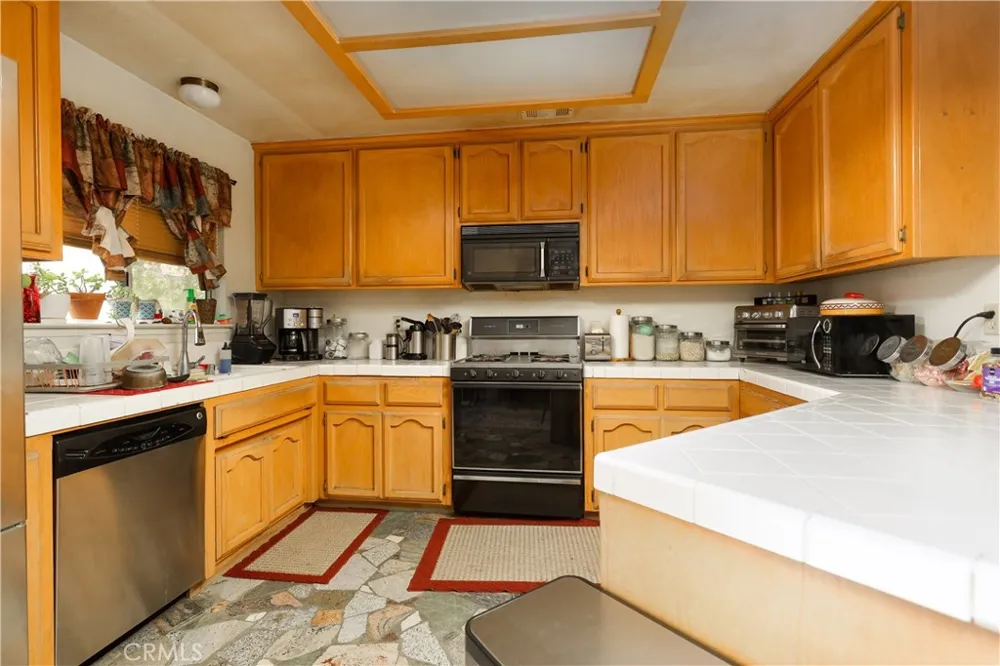 10917 Via Vista Bakersfield, CA 93311