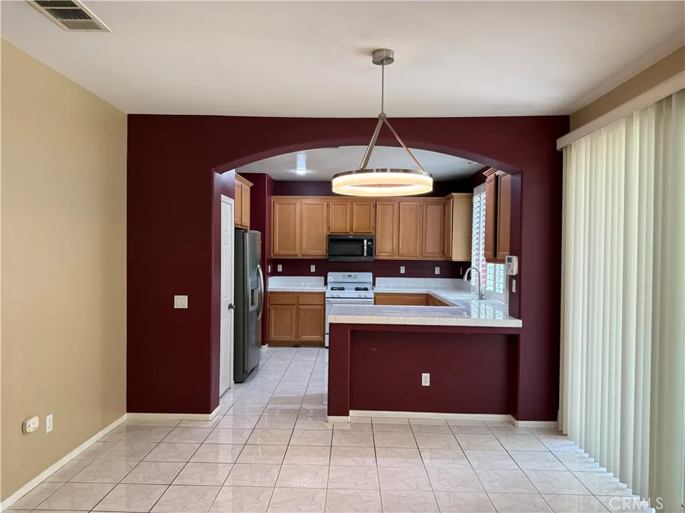 27223 Cloverhurst Canyon Country, CA 91387
