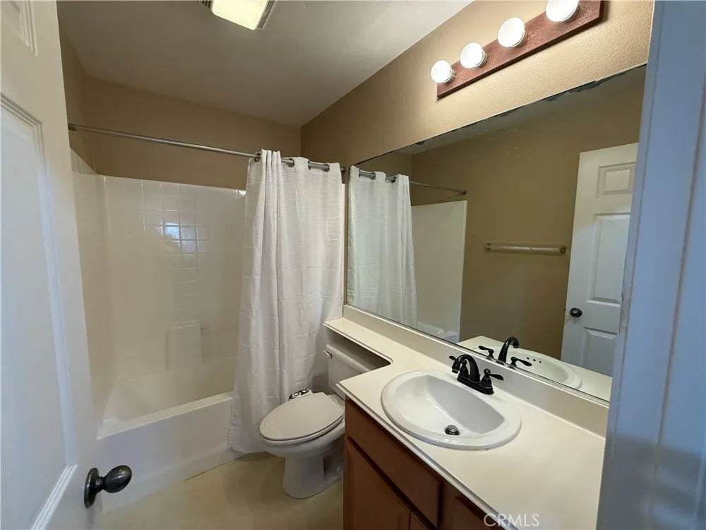 27223 Cloverhurst Canyon Country, CA 91387