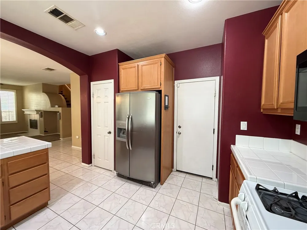 27223 Cloverhurst Canyon Country, CA 91387