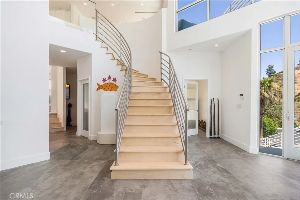 71 Coolwater Road Bell Canyon, CA 91307