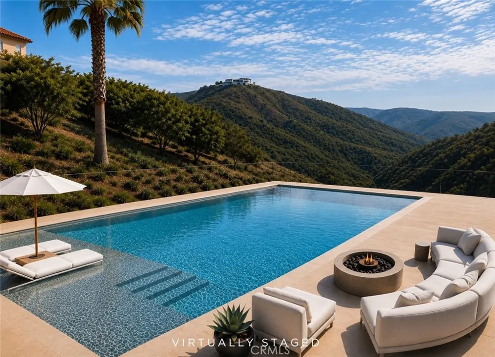 71 Coolwater Road Bell Canyon, CA 91307