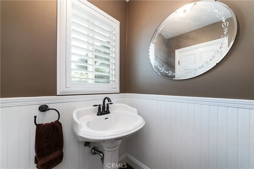 10159 Parr Avenue Sunland, CA 91040