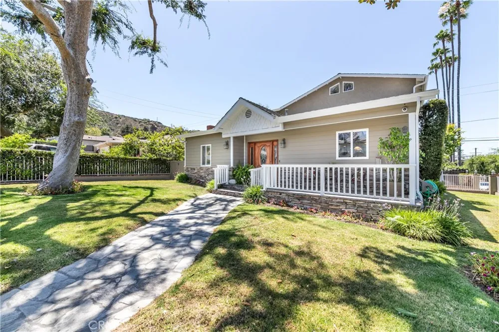10159 Parr Avenue Sunland, CA 91040