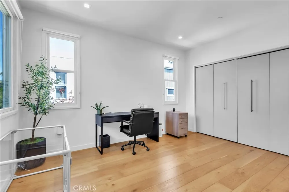 532 W Elk Avenue #1 Glendale, CA 91204